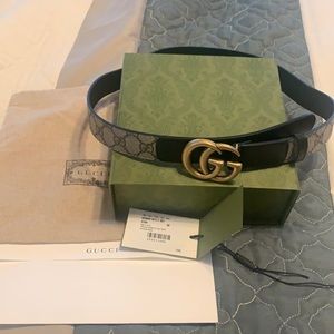Gucci GG belt with Double G buckle. Never worn.
